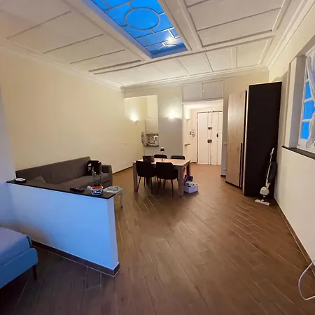 Tiny Penthouse In Corso Sardegna 公寓 *
